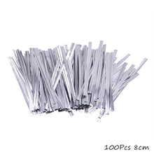 Load image into Gallery viewer, 100Pcs Transparent Plastic Bags for Candy Lollipop Cookie Packaging Cellophane Bag Christmas Wedding Birthday Party Gift Bag